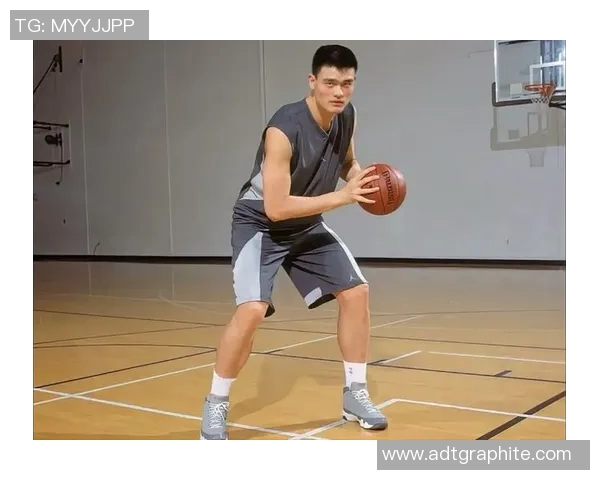 姚明亲自按摩大腿揭秘运动员恢复秘笈与健康管理之道 姚明亲自按摩大腿揭秘运动员恢复秘笈与健康管理之道