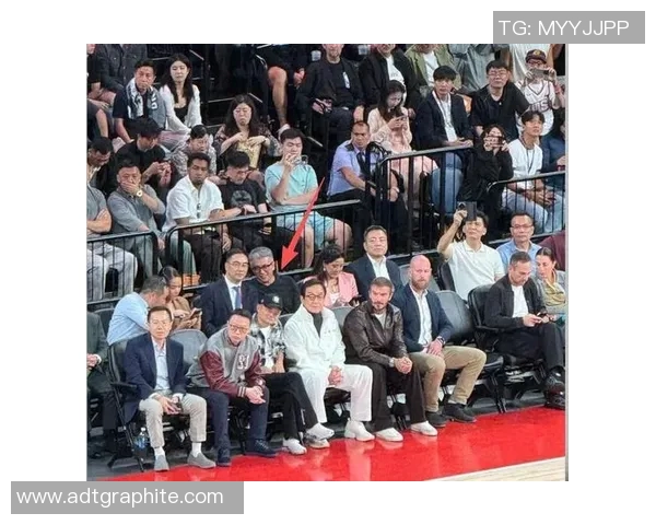 成龙与姚明的深厚友谊揭秘两位巨星如何携手推动中国文化走向世界