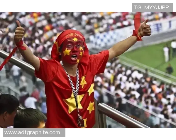 足球明星们的幸福家庭生活揭秘温馨瞬间与甜蜜时光分享